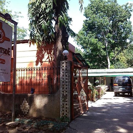Airportside Inn Puerto Princesa Exteriör bild