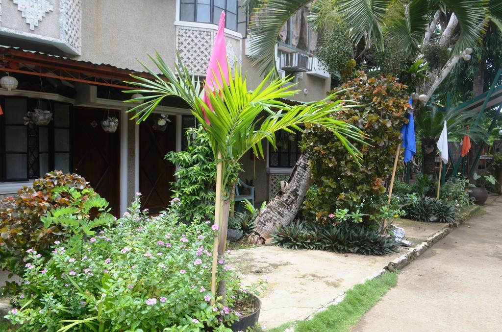 Airportside Inn Puerto Princesa Exteriör bild