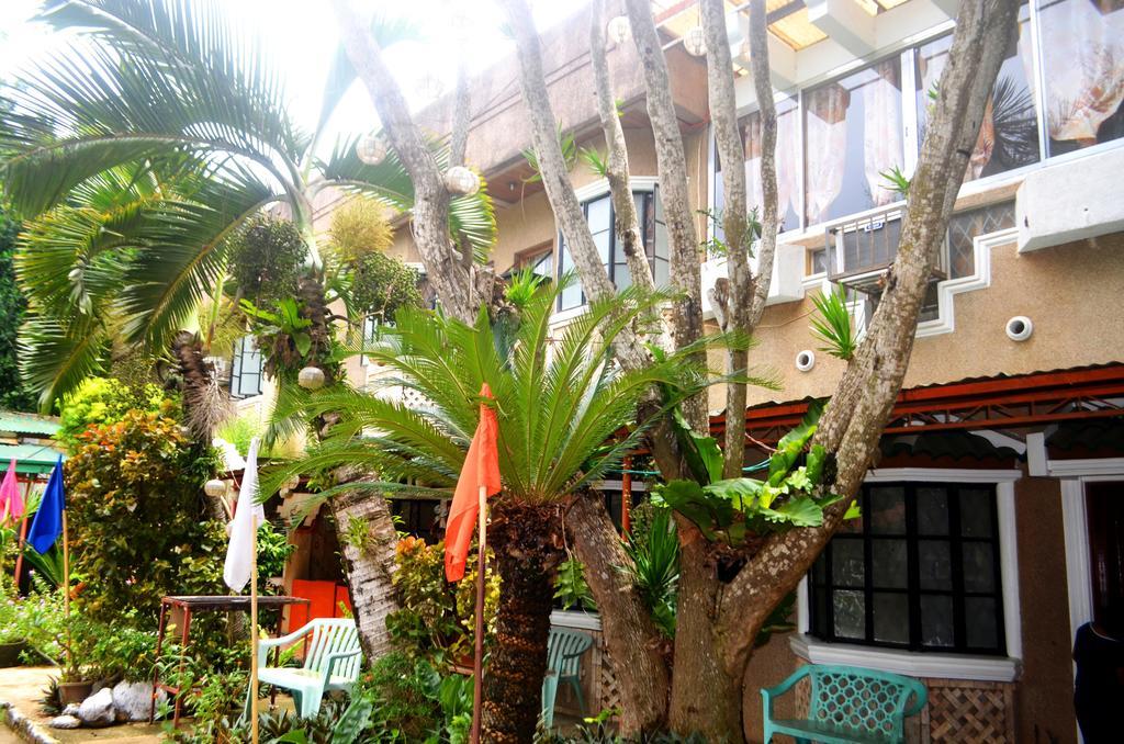 Airportside Inn Puerto Princesa Exteriör bild