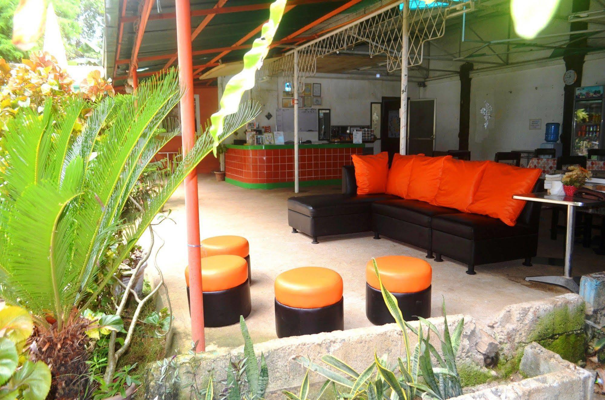 Airportside Inn Puerto Princesa Exteriör bild