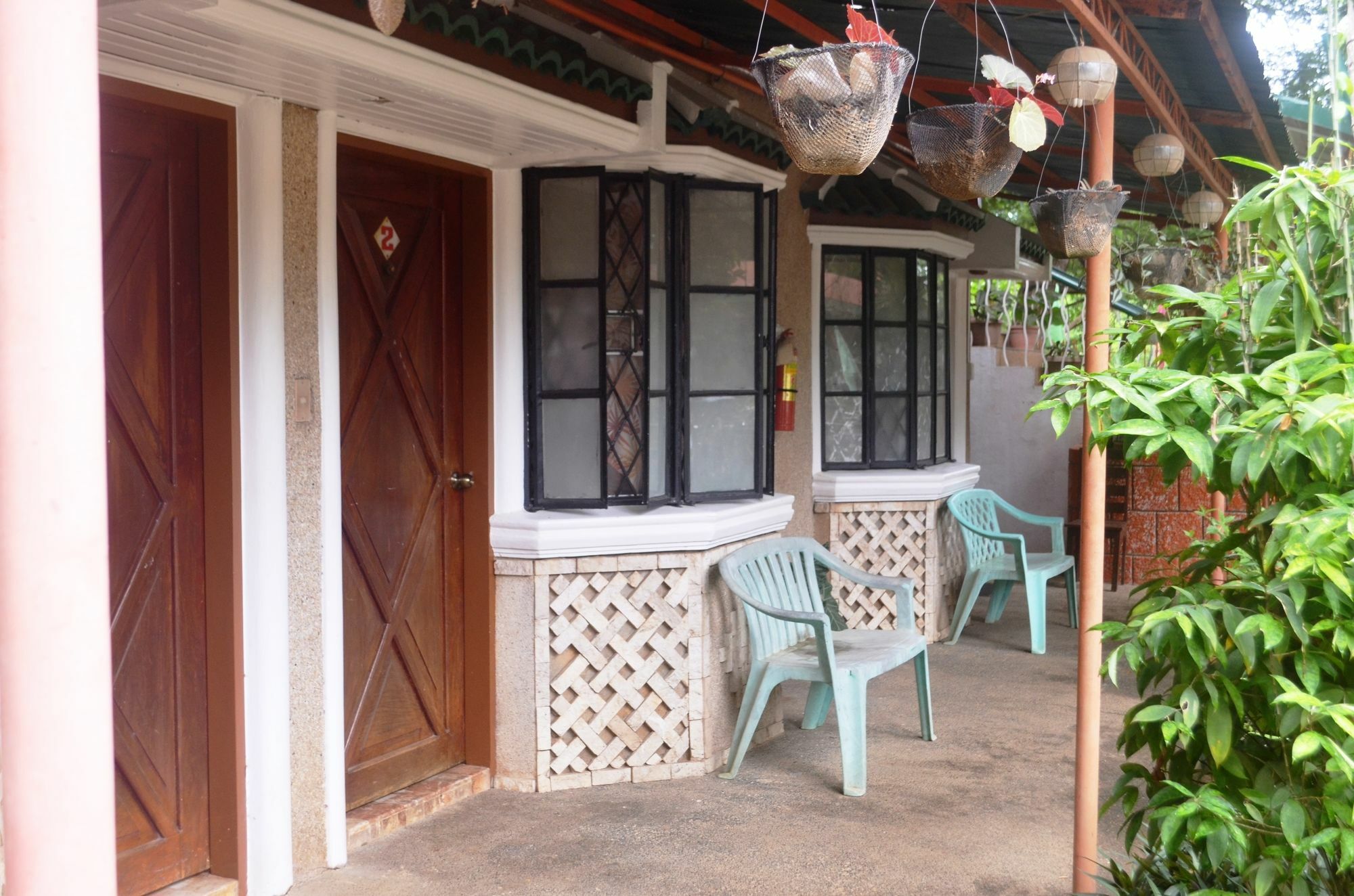 Airportside Inn Puerto Princesa Exteriör bild